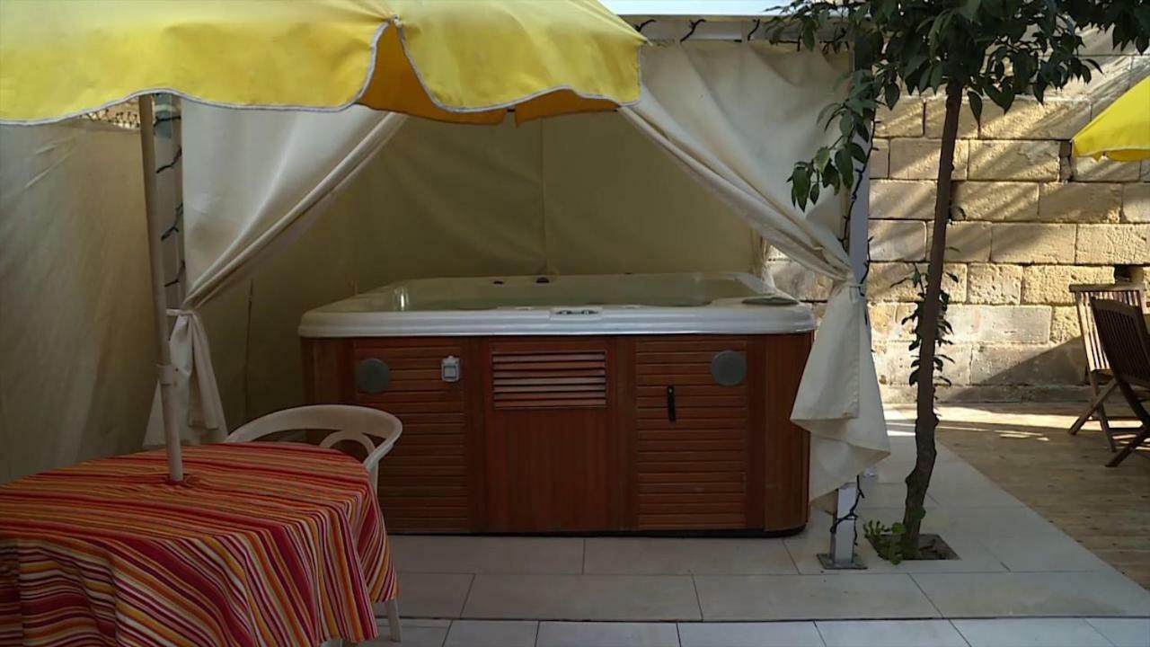 Sands * San Giuliano